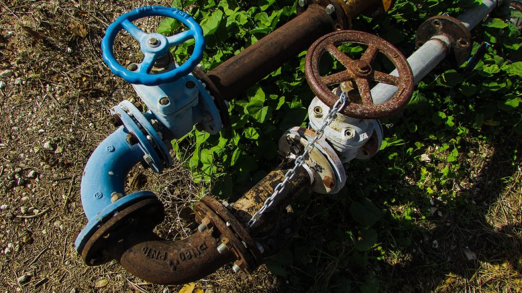 7 Common Misconceptions about Environment and Pipelines pipe 1821109 1280 1024x576 - 7 Common Misconceptions about Environment and Pipelines